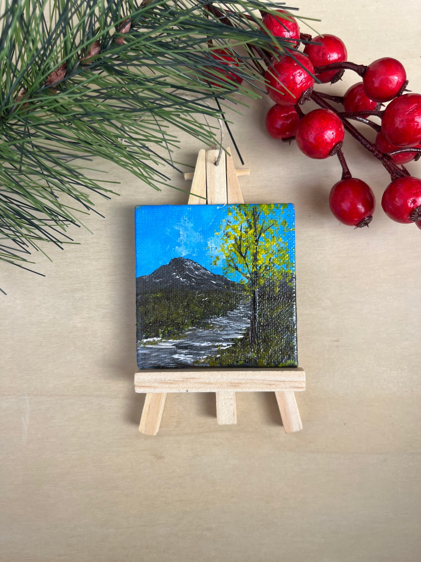Mini Easel ornament